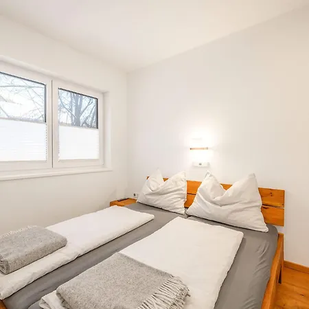 Hoechstein - Stone & Light - By Mynests