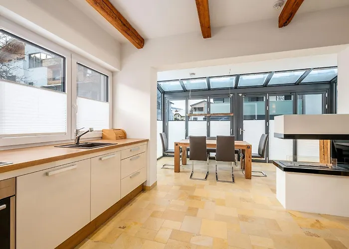 Hoechstein - Stone & Light - By Mynests سخلادميخ